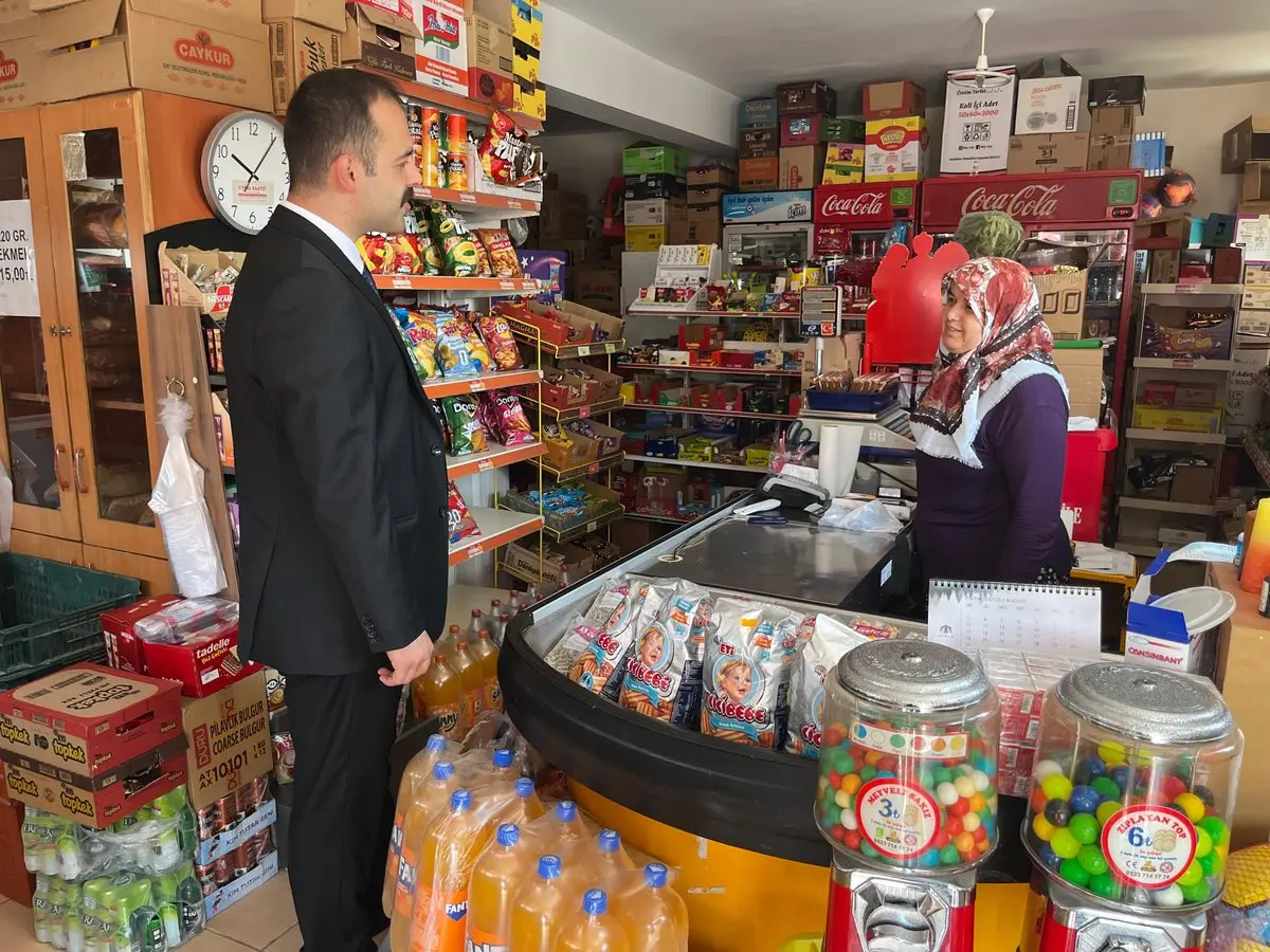 Kaymakam Adem Levent'ten esnafa destek ziyareti