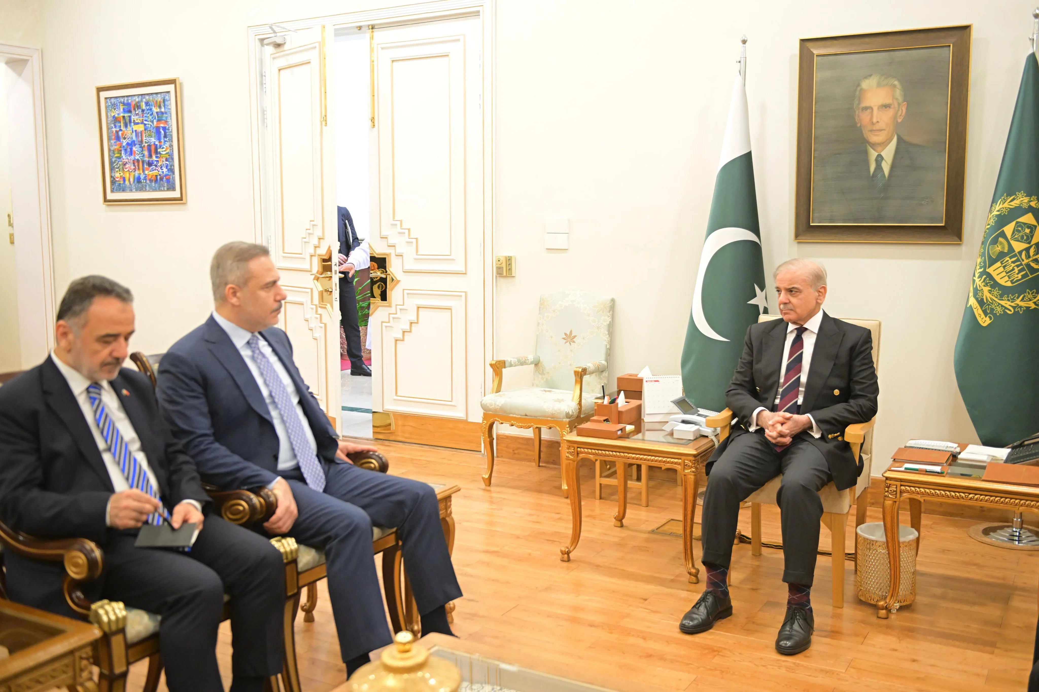 Bakan Hakan Fidan Pakistan'da