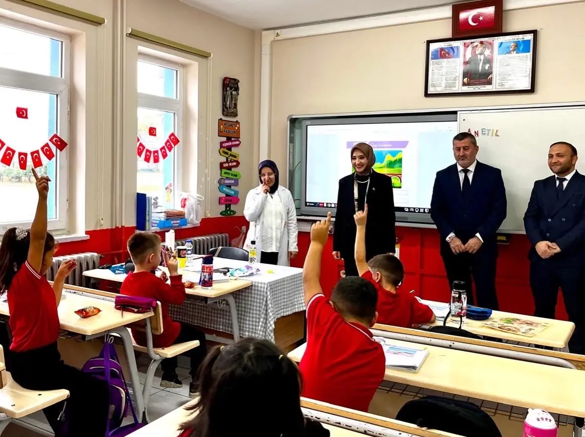 Ulubey Kaymakamı Aydınlar Okulunu Ziyaret Etti