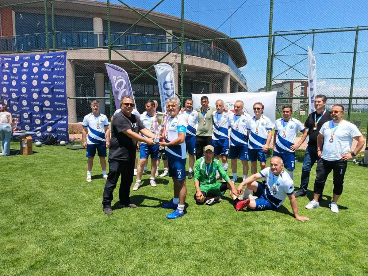Afyon Kocatepe Üniversitesi Futbol Takımı 3. oldu