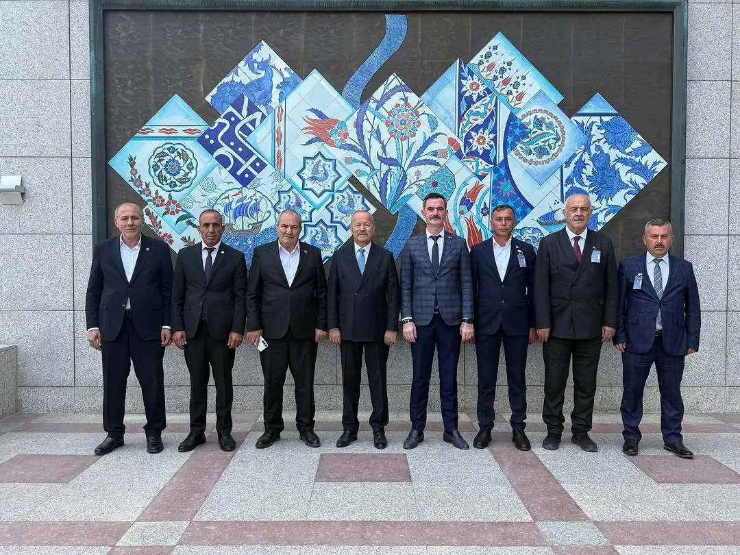 MHP Afyonkarahisar'dan TBMM'de ziyaretler gerçekleştirildi