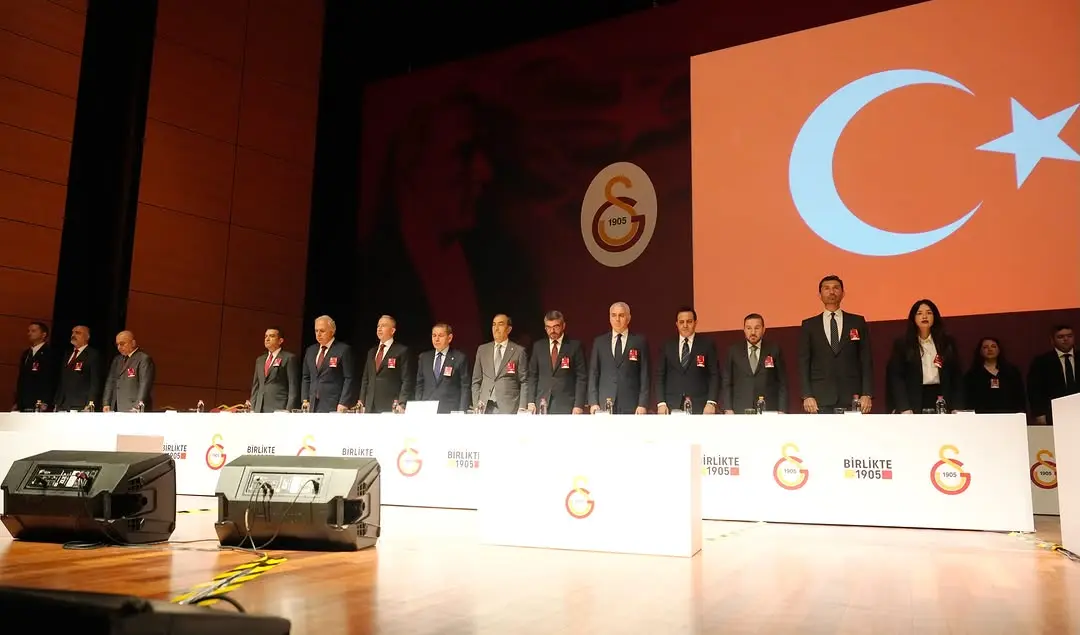 Galatasaray Olağanüstü Genel Kurul Toplantısı Yapıldı