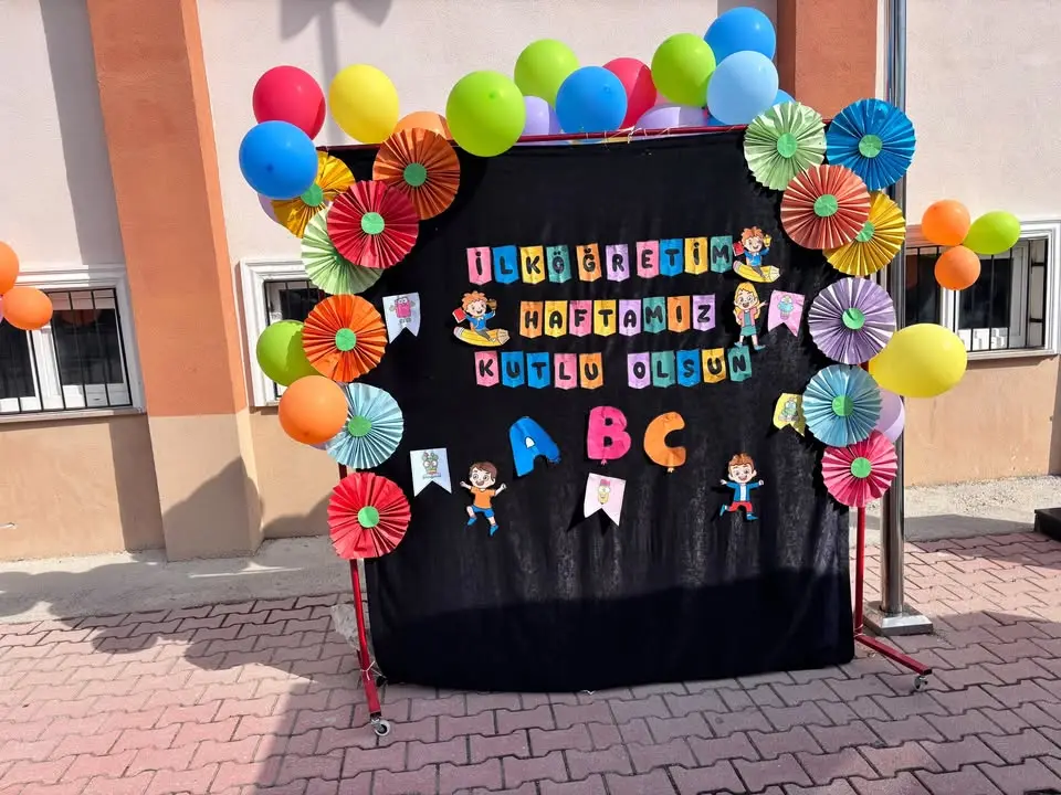 Uluborlu'da İlköğretim Haftası Kutlandı