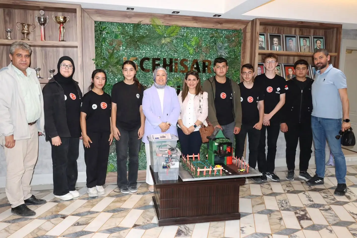 MÇAL Öğrencileri Başkan Kılınçarslan'ı Ziyaret Etti
