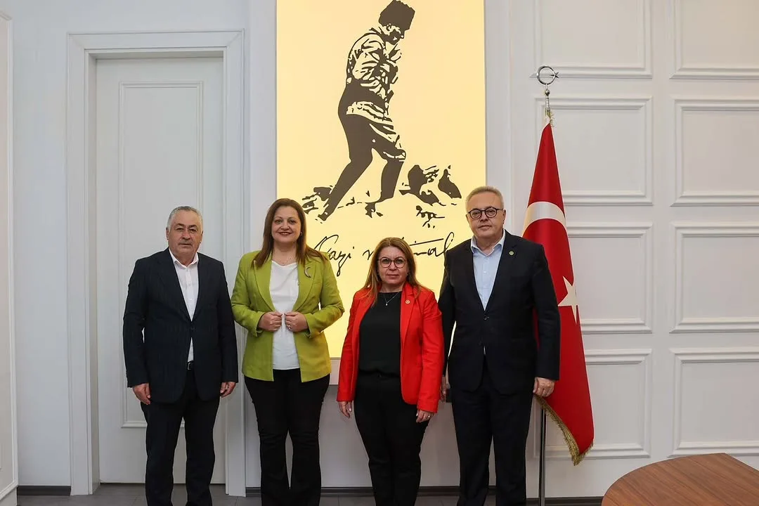 CHP Afyonkarahisar İl Başkanlığı'ndan Belediye Başkanı Köksal'a Ziyaret