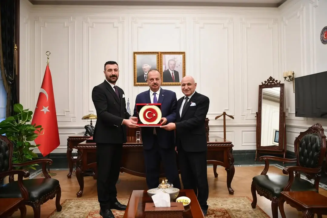 Vali Canbolat, Esnaf Odası Başkanlarını Ağırladı