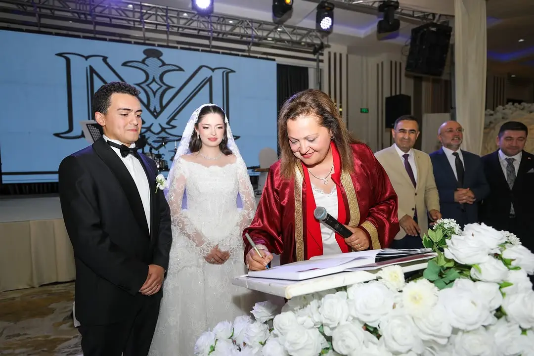 Yeni evlenen çiftin nikahı gerçekleştirildi