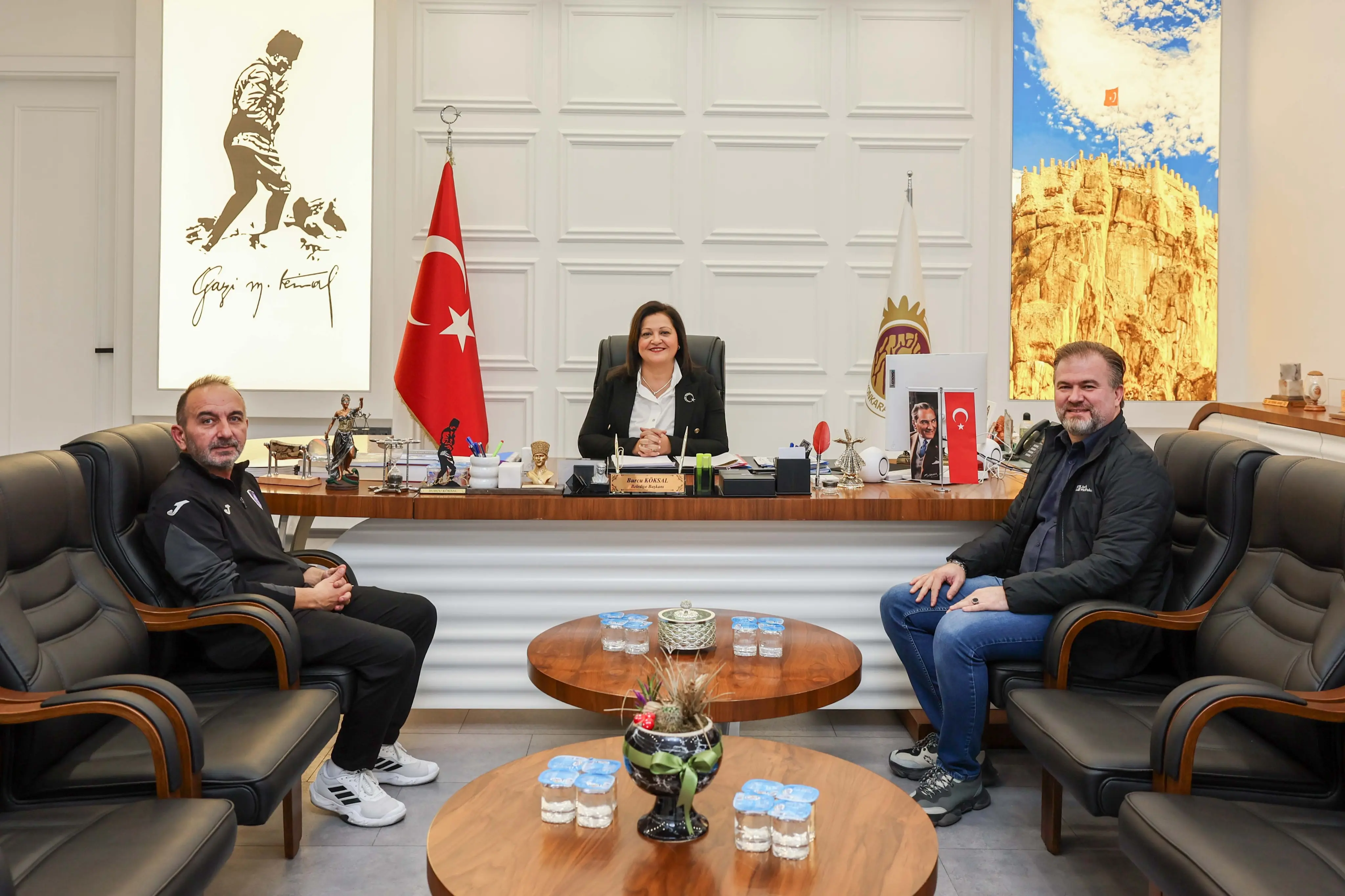 Voleybol Takımı ile Görüşme Gerçekleşti