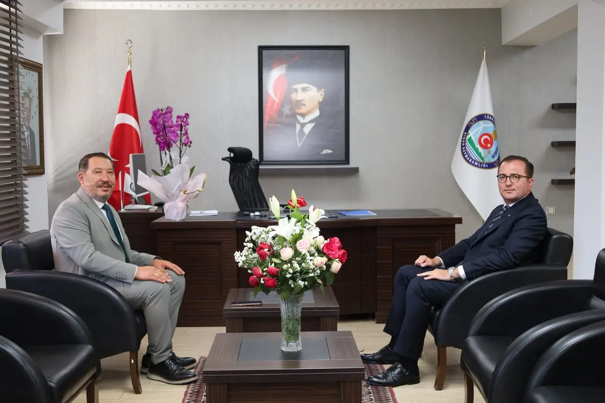 Belediye Başkanı'ndan Kaymakama Ziyaret