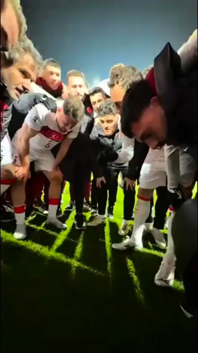 Afyonkarahisar Gençlik ve Spor İl Müdürlüğü'nden Tebrik Mesajı