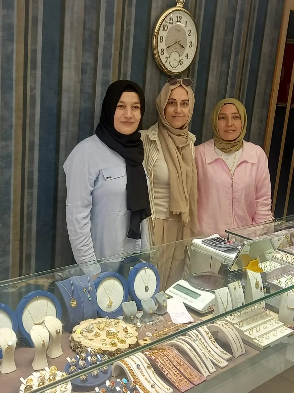 Esnaf ziyaretleriyle destek mesajı verildi