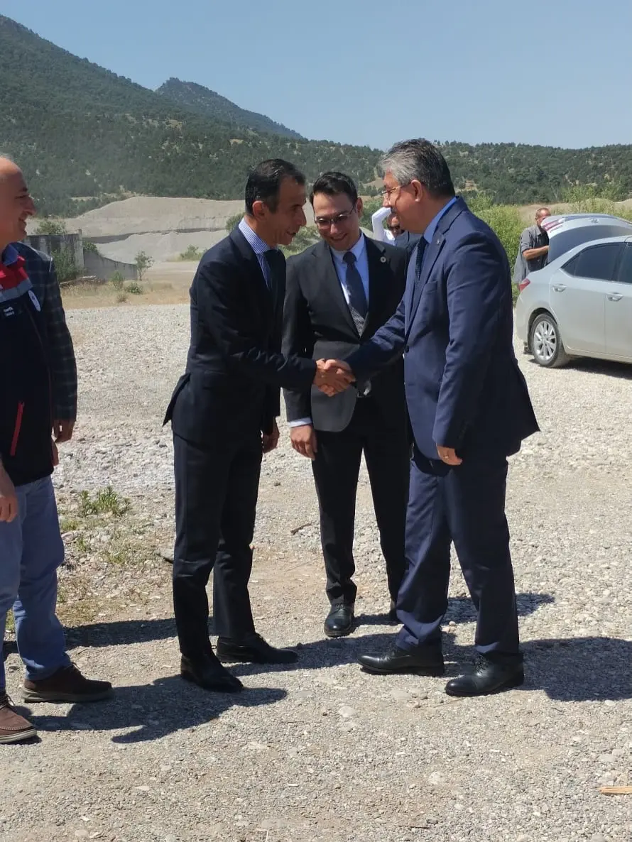 Sarıcakaya'da hibe solarizasyon naylonu dağıtımı yapıldı