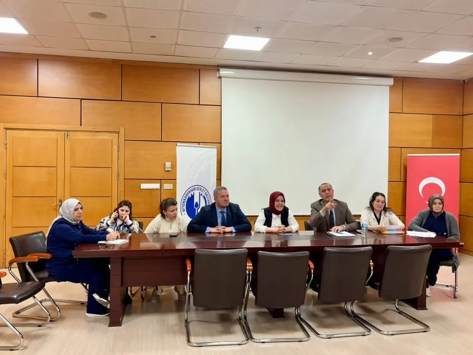 Afyonkarahisar Devlet Hastanesi Personeliyle Toplantı Düzenledi