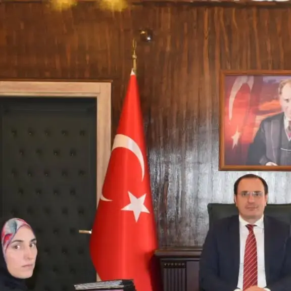 Kaymakam, MasterChef finalistini makamında kabul etti