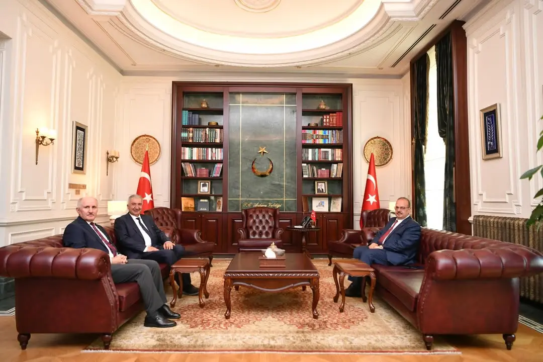 Çorum Eski Valisi'nden Ankara Valisi'ne Ziyaret