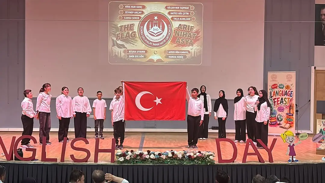 İmam Hatip Ortaokulları 'Language Feast' Festivalinde Buluştu