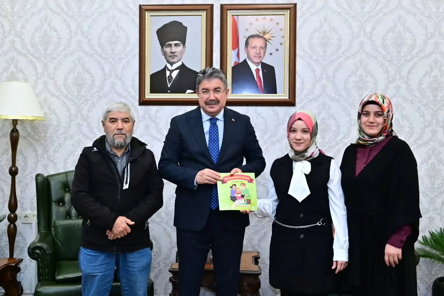 Gazeteci Abdullah Yeşilkaya'dan Vali Yılmaz'a Ziyaret