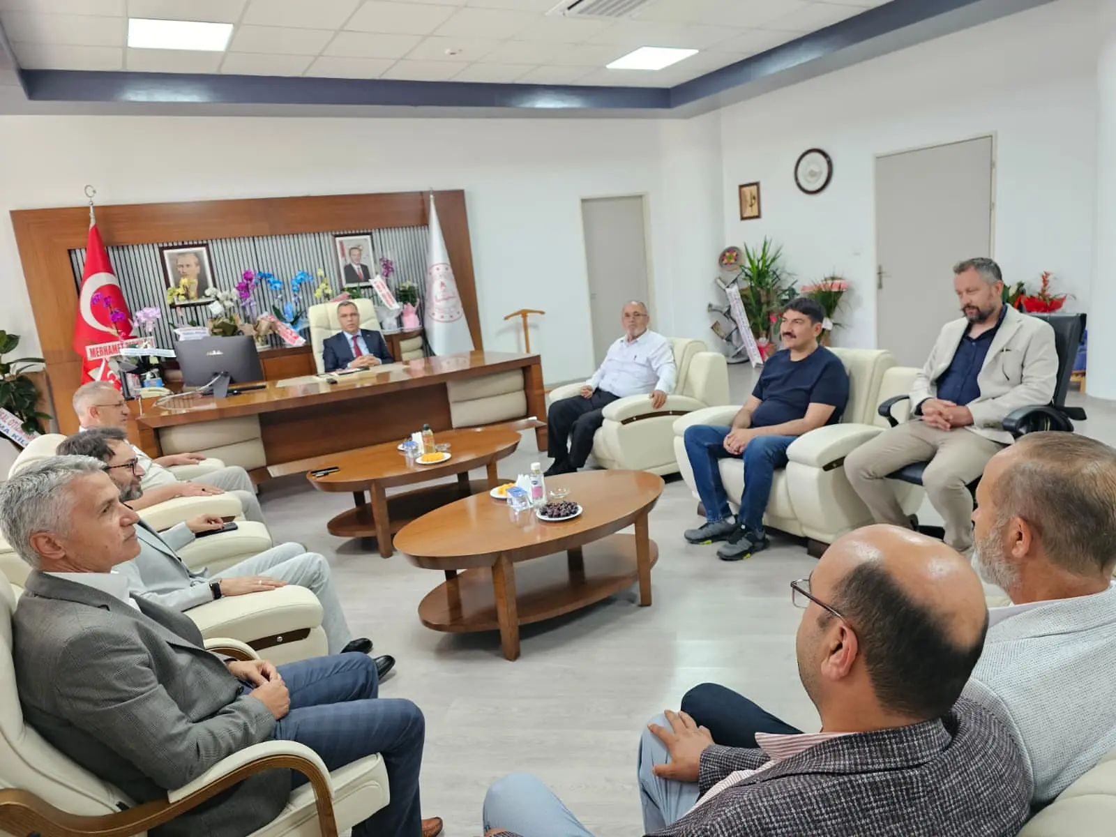 İsmail Altınkaynak'a Ziyaretler Devam Ediyor