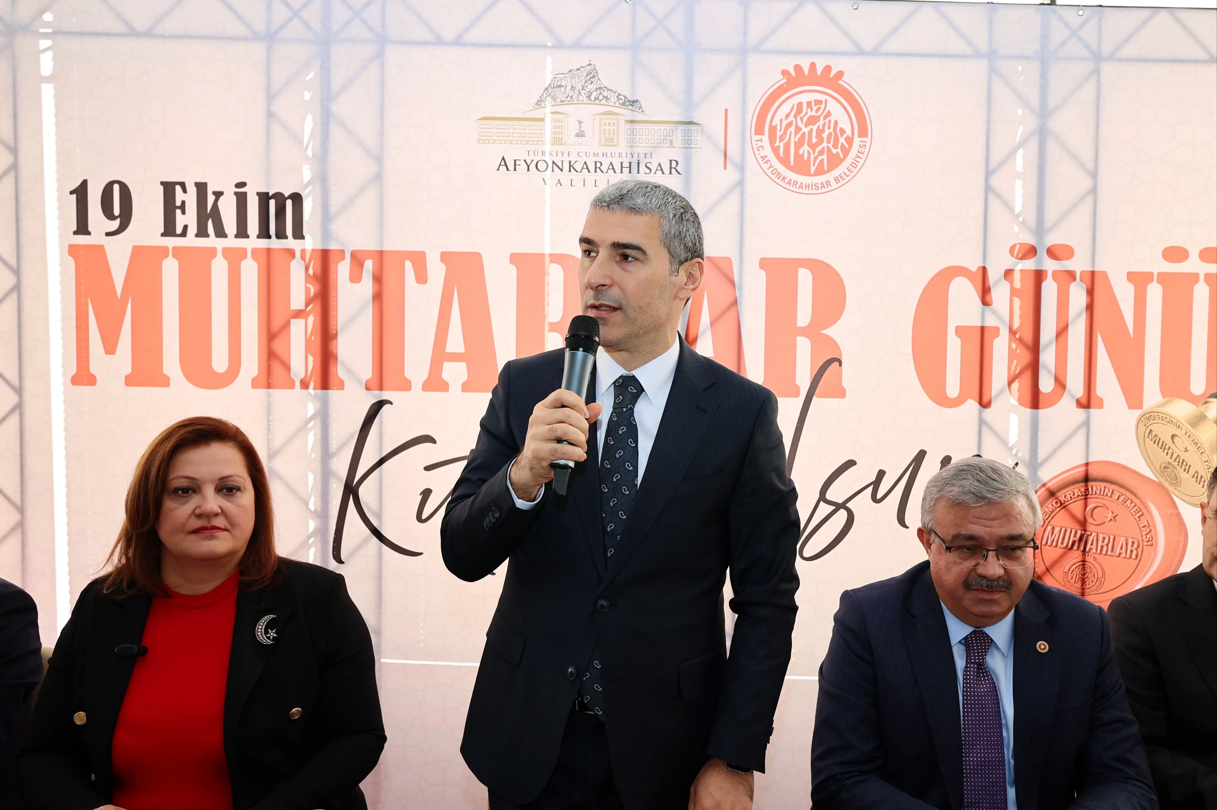Muhtarlar Günü'nde Valilik Programı