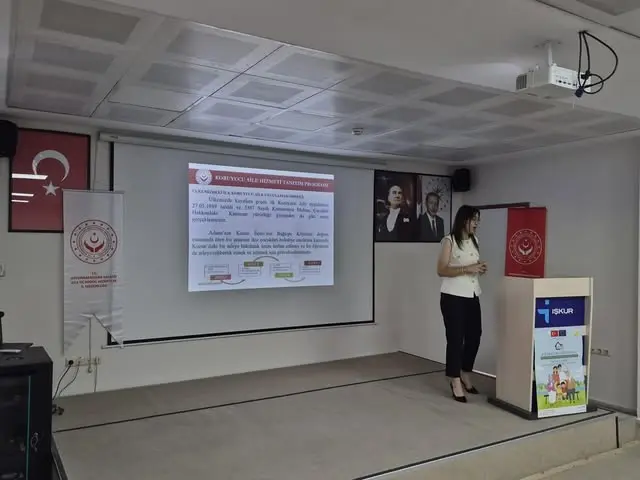 Huzurevi sakinleri piknikte doğayla buluştu