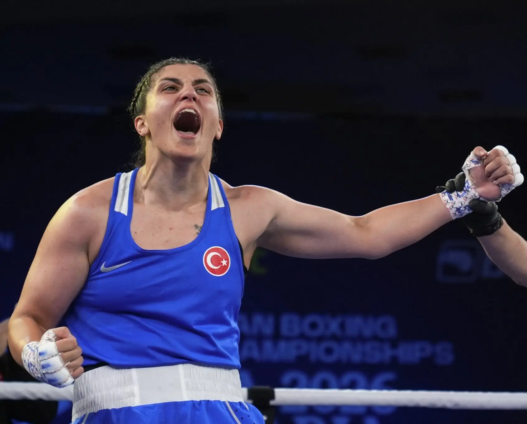 Busenaz Sürmeneli Avrupa Şampiyonu Oldu