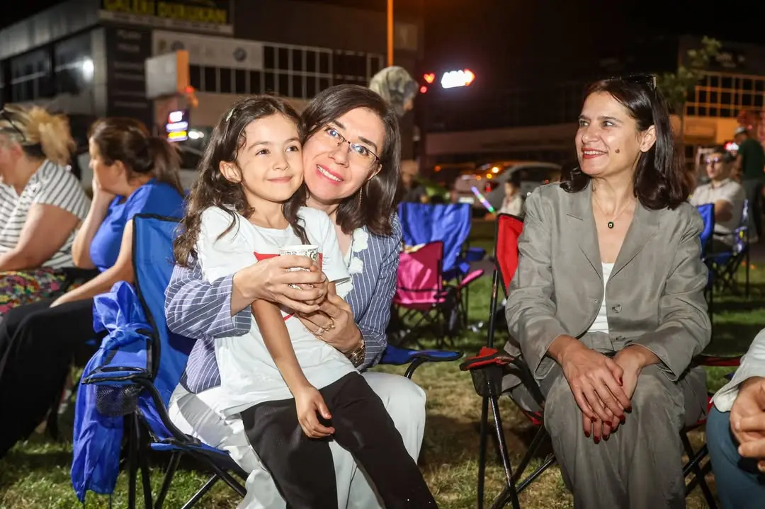 Uşak Belediyesi'nden Mahalle Şenliği Etkinliği