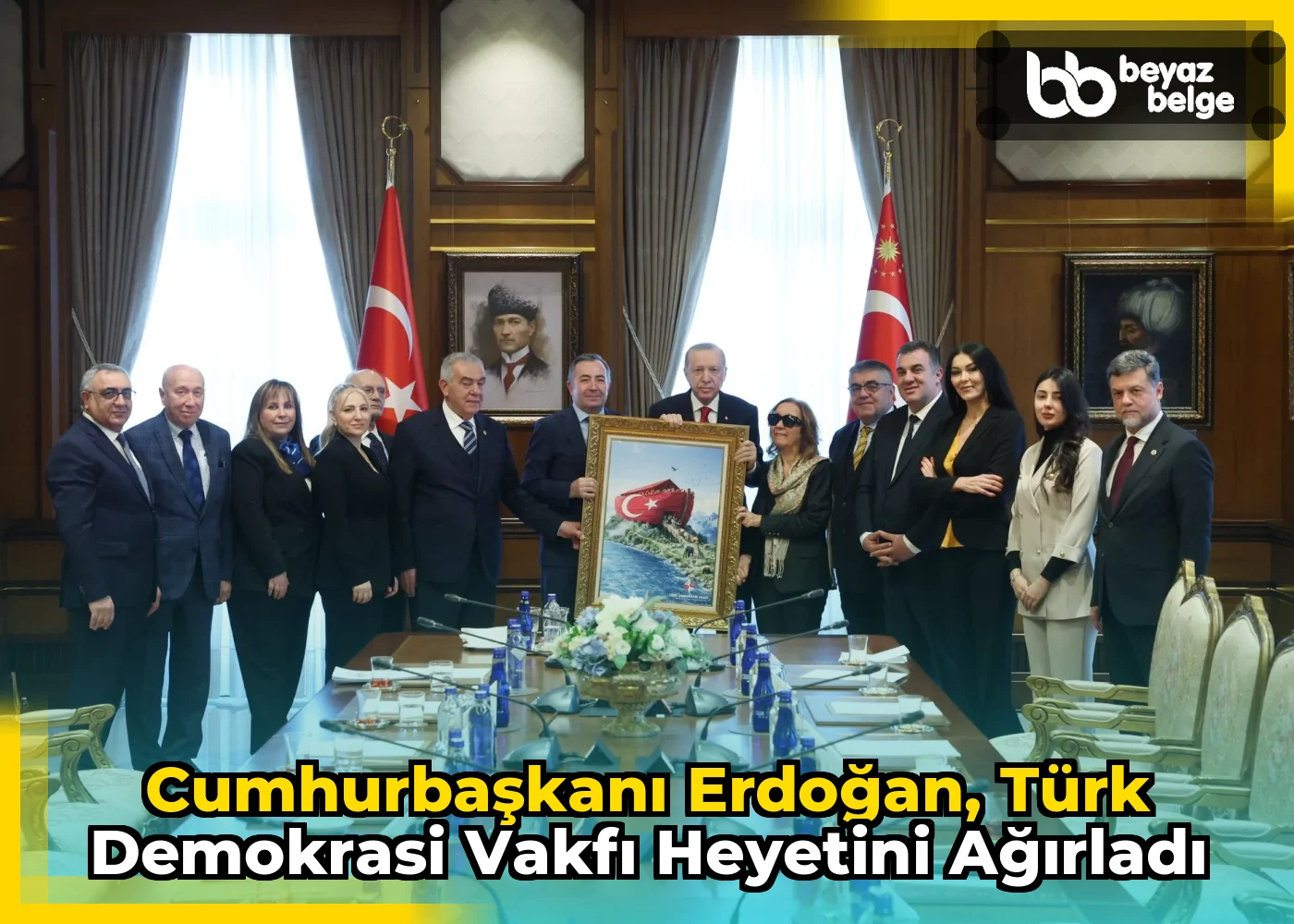 Cumhurbaşkanı Erdoğan, Türk Demokrasi Vakfı Heyetini Ağırladı