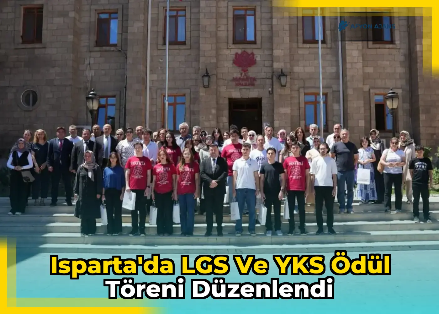 Isparta'da LGS ve YKS Ödül Töreni Düzenlendi