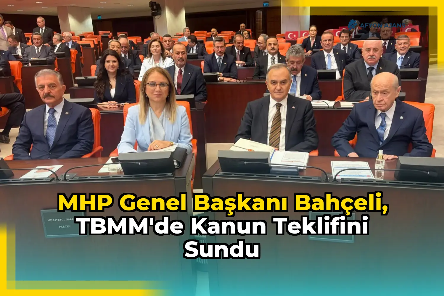 MHP Genel Başkanı Bahçeli, TBMM'de kanun teklifini sundu
