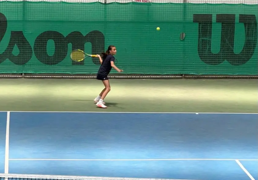 Afyonkarahisar'da 12 Yaş Hafta Sonu Tenis Turnuvası Tamamlandı