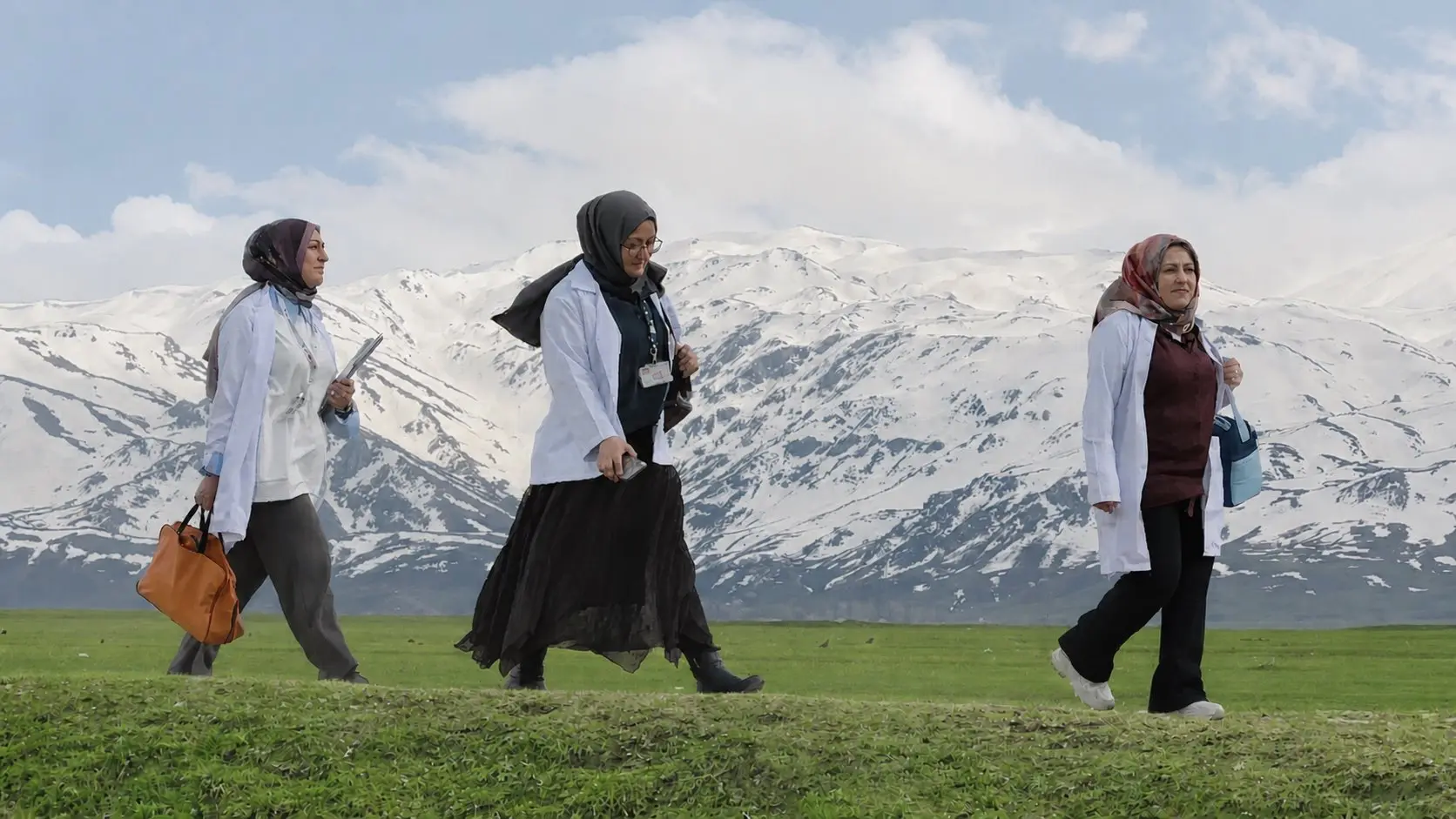 Hakkari'de Her Gebeye Ebe Uygulaması Başladı