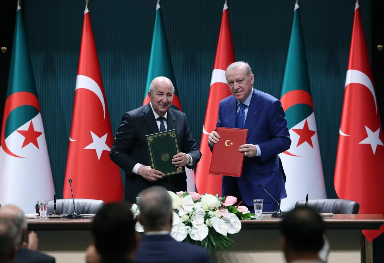 Türkiye ve Cezayir'den ulaştırma anlaşmaları imzalandı