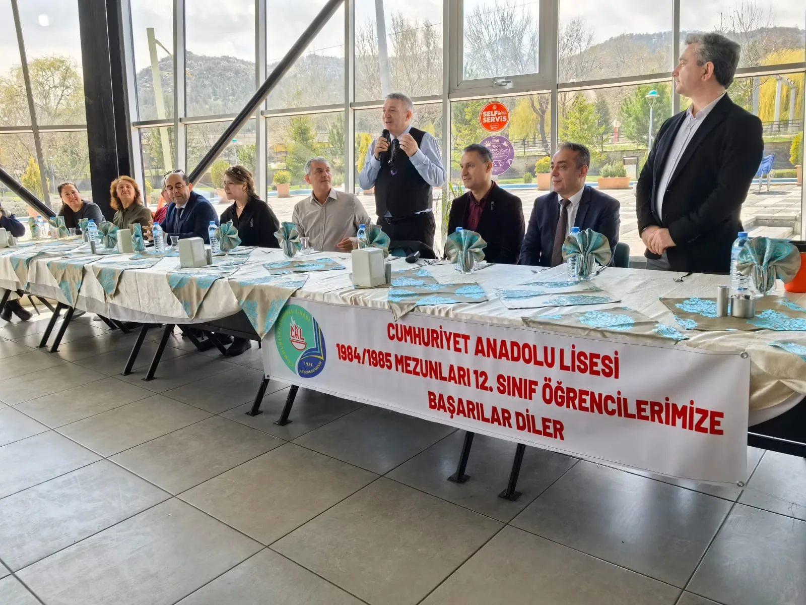 Cumhuriyet’te Mezunlar Dayanışması