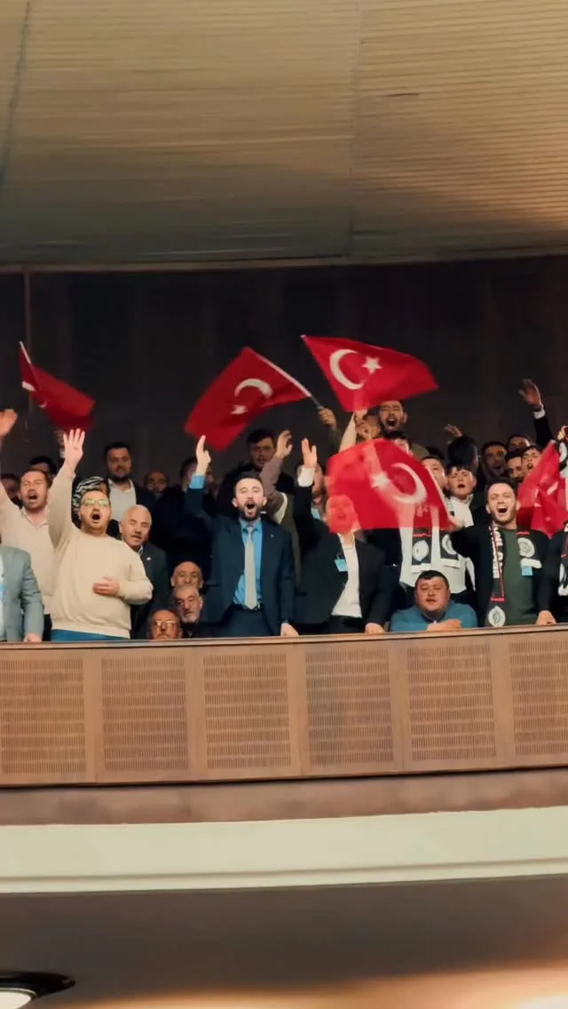 Afyonkarahisar Milletvekilinden Çarpıcı Açıklama: 'Siyasi Hokkabazlık Millete Yutturulamaz!'