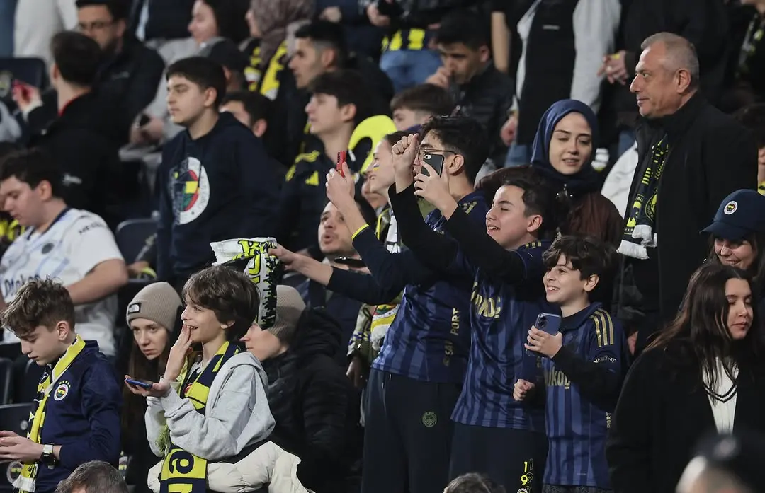 Fenerbahçe Taraftarlarına Ücretsiz Bilet Fırsatı!