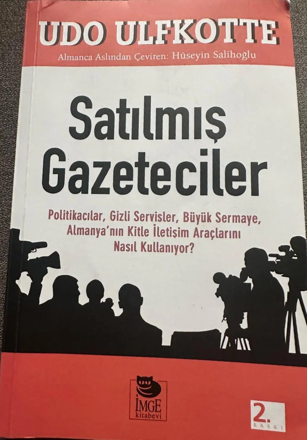 Alman Gazeteci Udo Ulfkotte'nin Ölümü Üzerine Tartışmalar