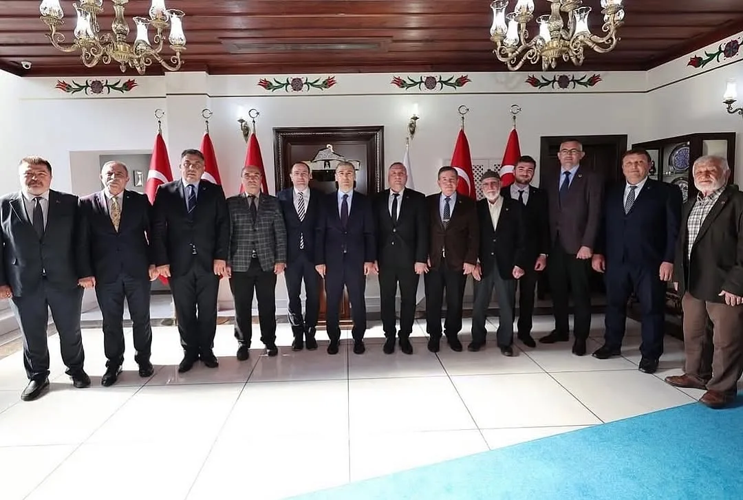 K.Karacaören Belediye Başkanı Üzeyir Kasap, Vali Dr. Naci Aktaş'ı Ziyaret Etti