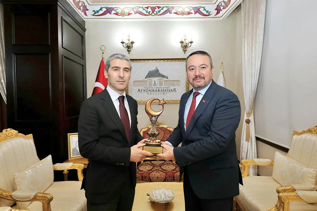 ????AFYONKARAHİSAR VALİLİĞİ...