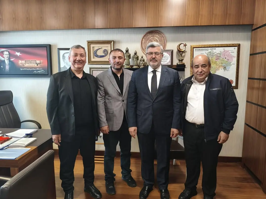 AK Parti Bolvadin'den Gazi Meclisine Ziyaret