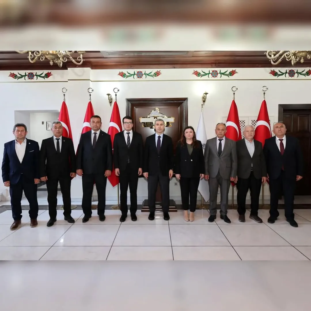 Evciler Belediye Başkanı Berrin Uğurlu'nun Yeni Valiye İlk Ziyareti