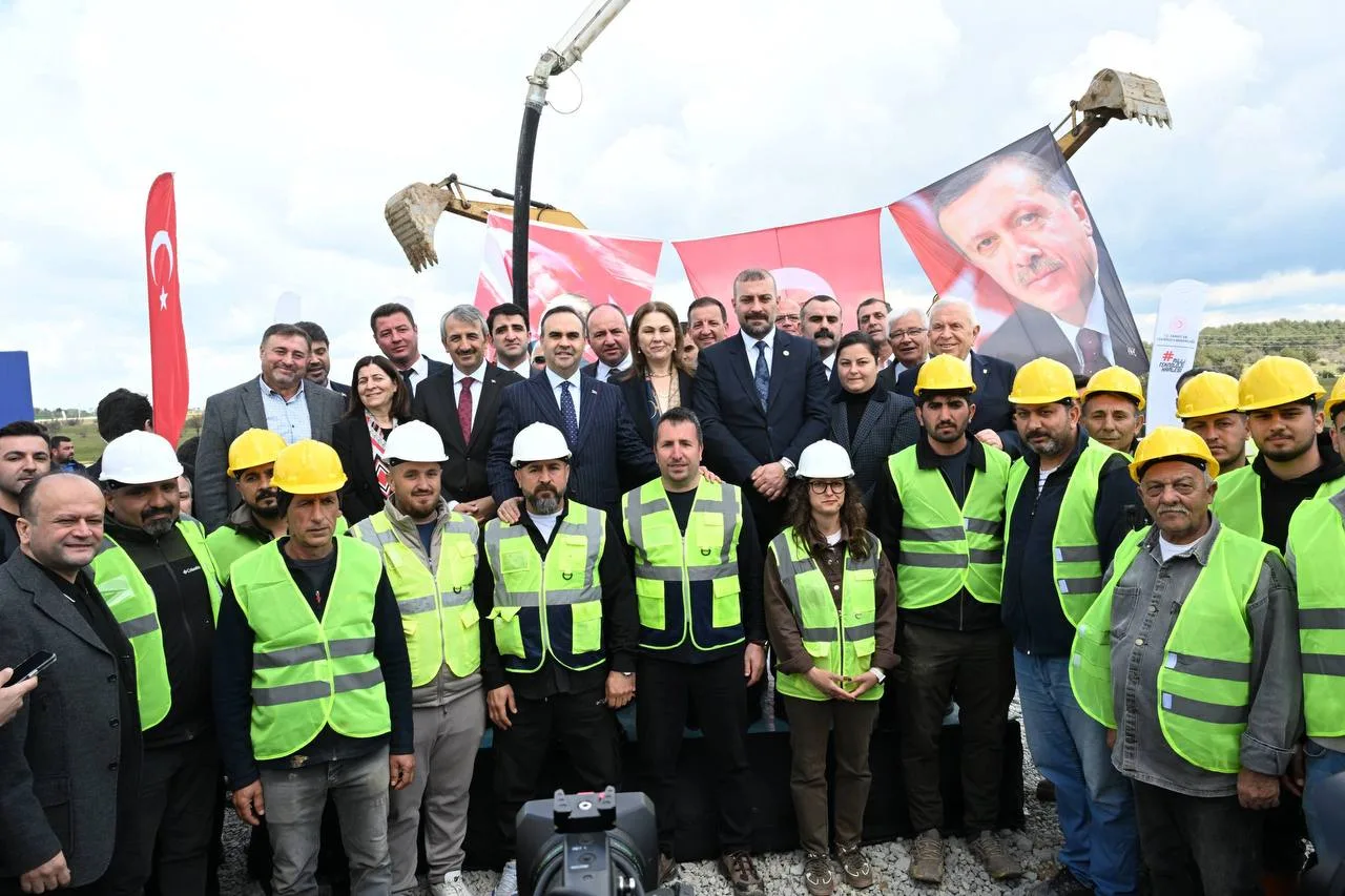 Bakan Kaçır, Uzunköprü'de Temel Atma Törenine Katıldı