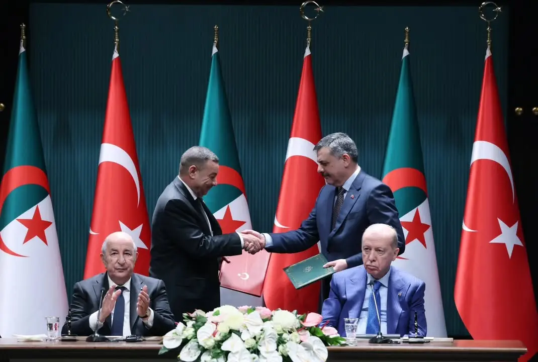 Türkiye ve Cezayir Arasında Yüksek Düzeyli İşbirliği Anlaşmaları İmzalandı