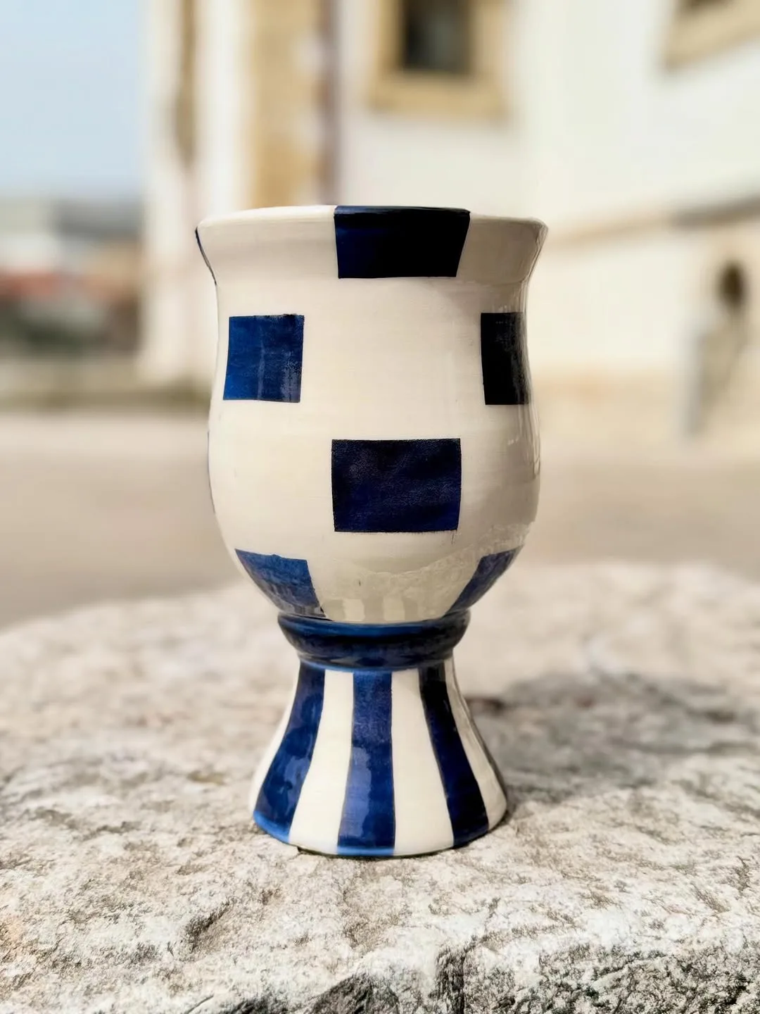 Emirdağ Kadın Kooperatifi'nin Emeğiyle Şekillenen Seramik Vazo