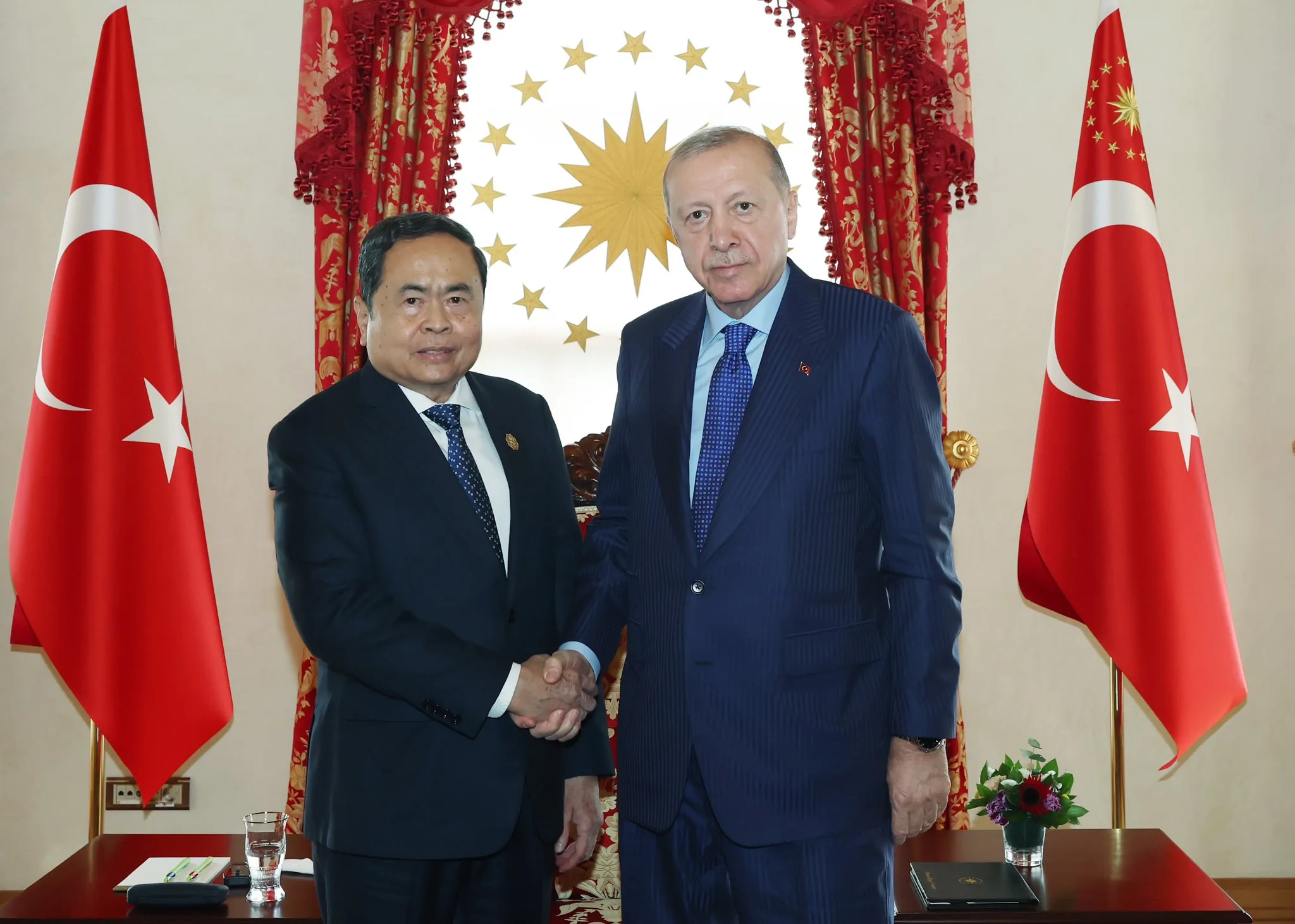 Vietnam Meclis Başkanı kim ile görüştü?