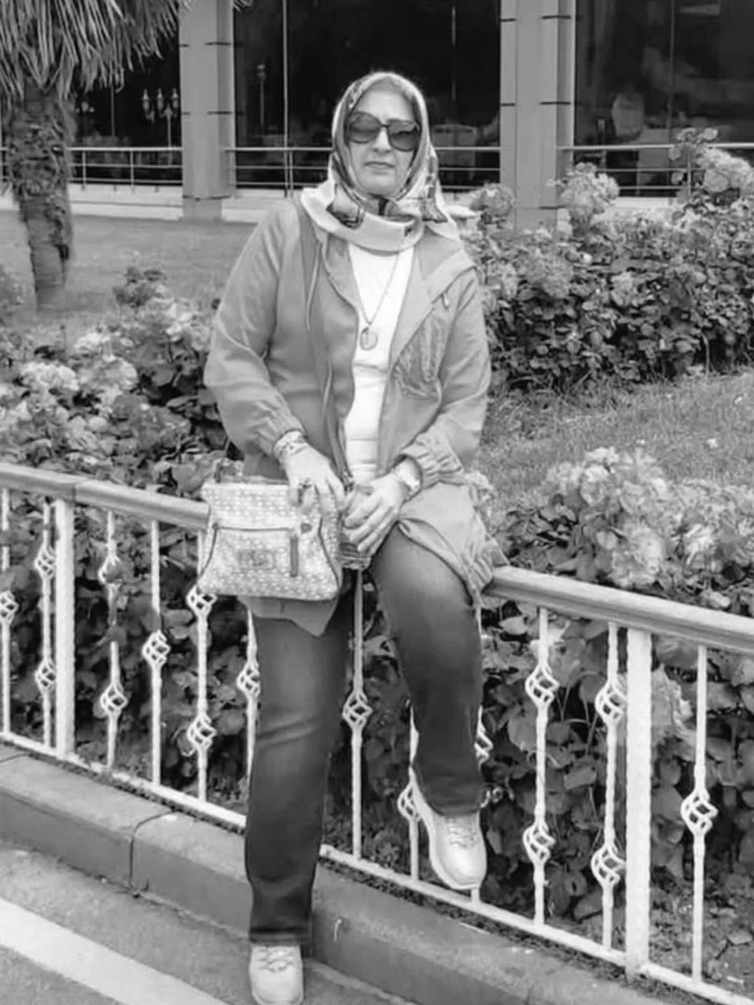 Öğrencilerini korumak için kendini siper eden Ayla Öğretmenim kimdir?