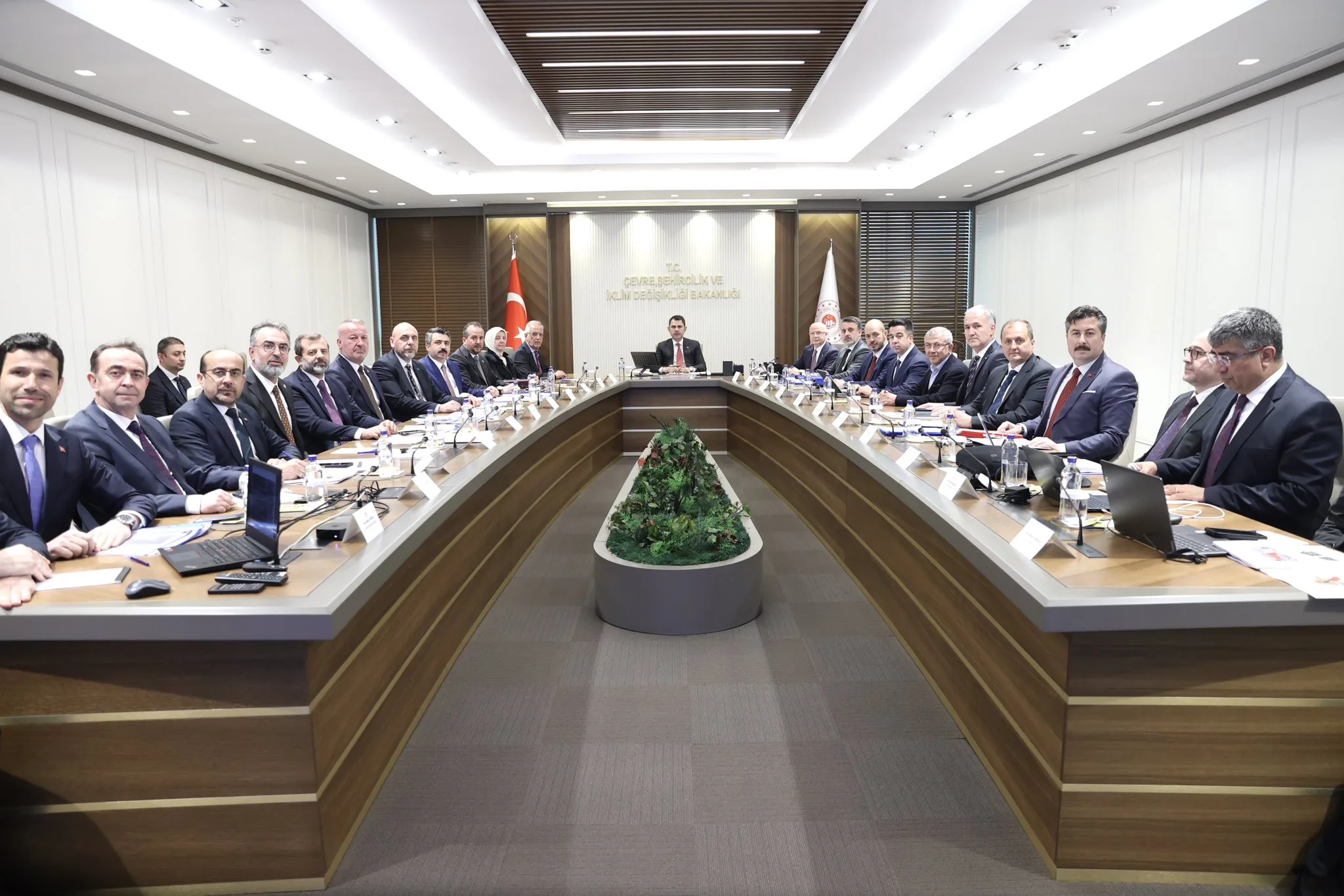 Bursa'da Yerel Yönetim ve Bakanlık Toplantısı