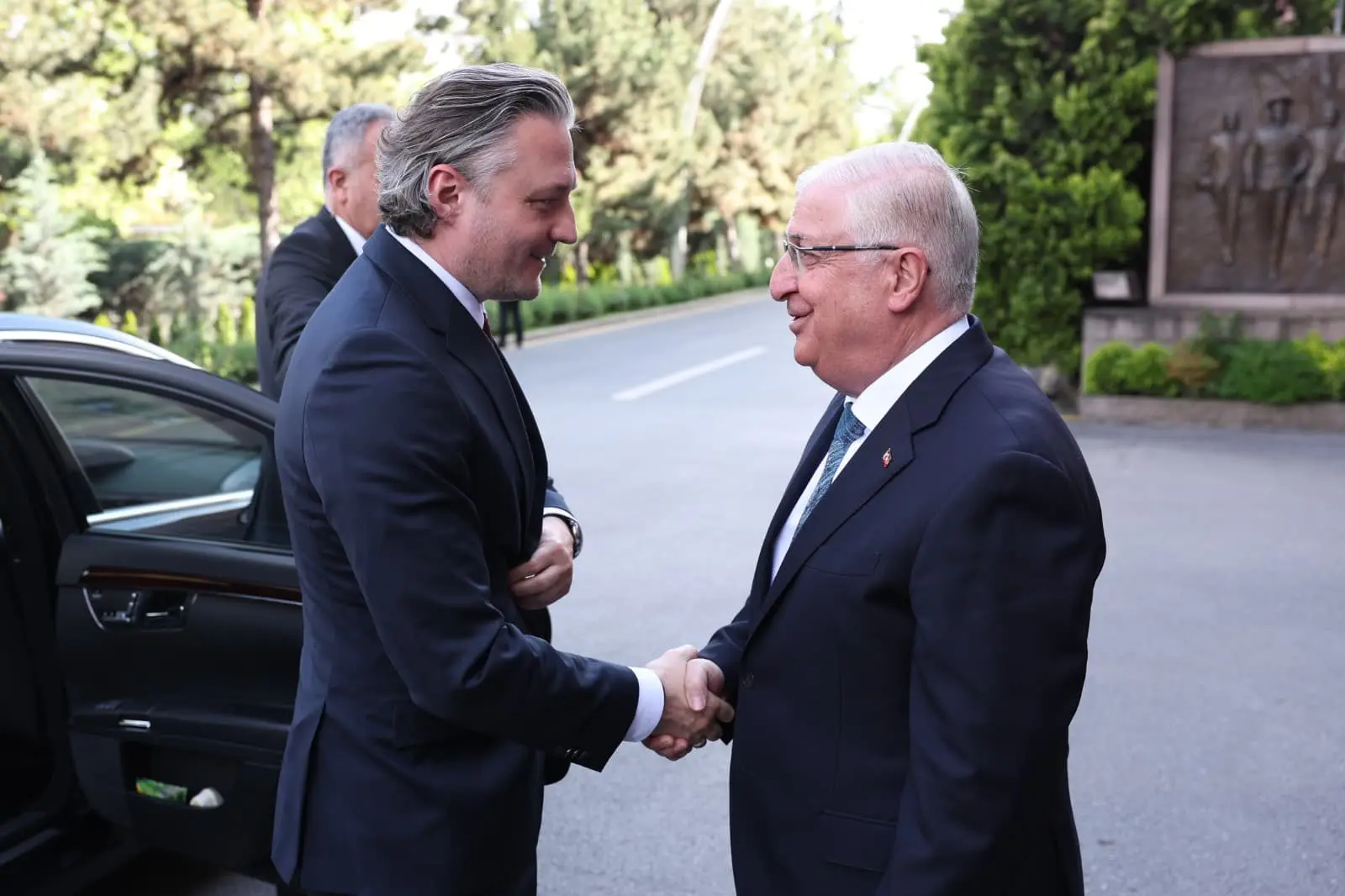 Yaşar Güler, Polonyalı Bakan ile görüştü