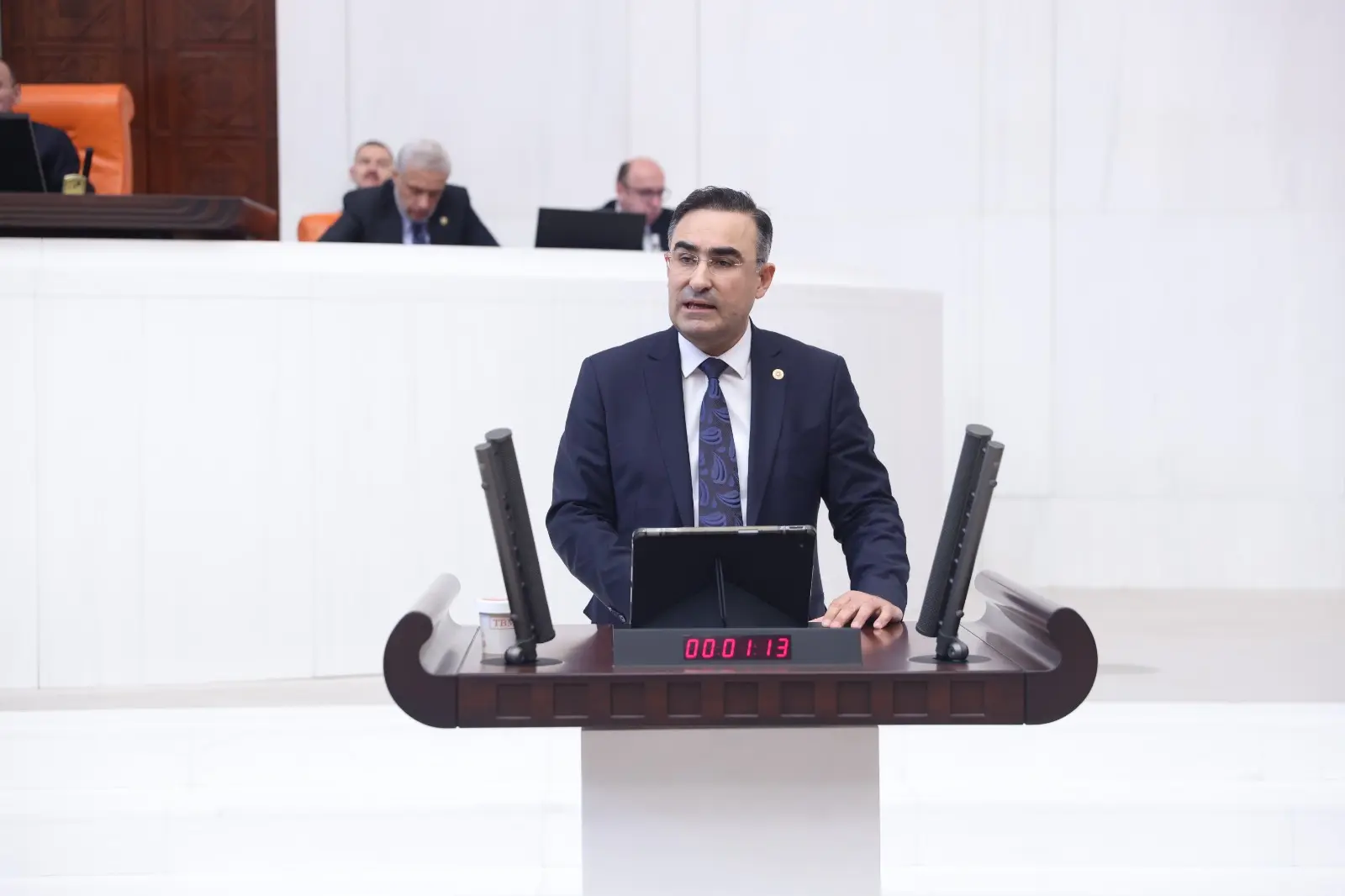 Arslan’dan Korku Siyaseti Yapanlara Cevap: Hastaneler Satılmıyor