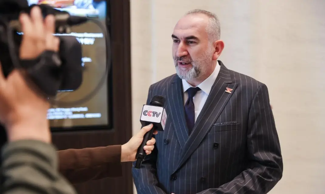 İhsan Beşer, Çin Devlet Televizyonu CCTV-13’te