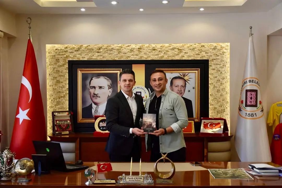 İlçe Emniyet Amirliği Personeli Şeref Can Cavlak'ın İlk Eseri Ortaya Çıktı